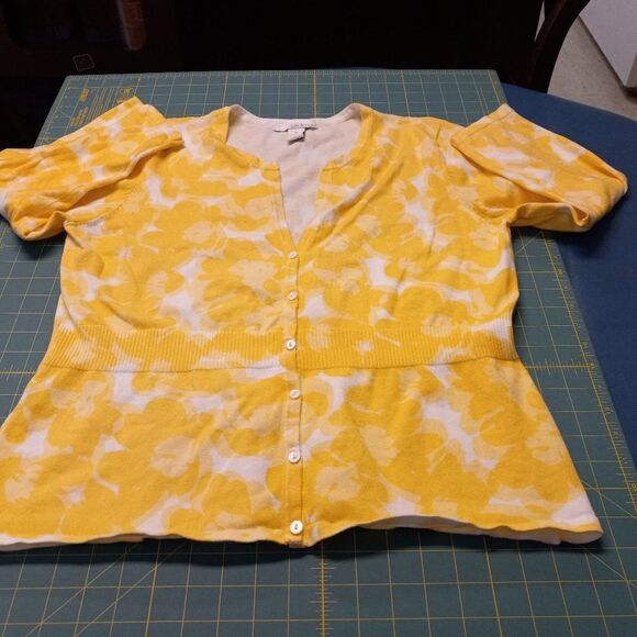 Lucy & Laurel Women's XL Yellow/White V Neck Defined Waist Long Sleeve Sweater - Picture 1 of 6